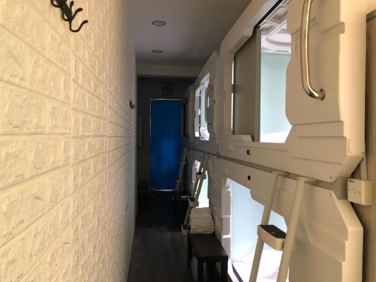 Oh My Pods Hostel Singapore Bagian luar foto